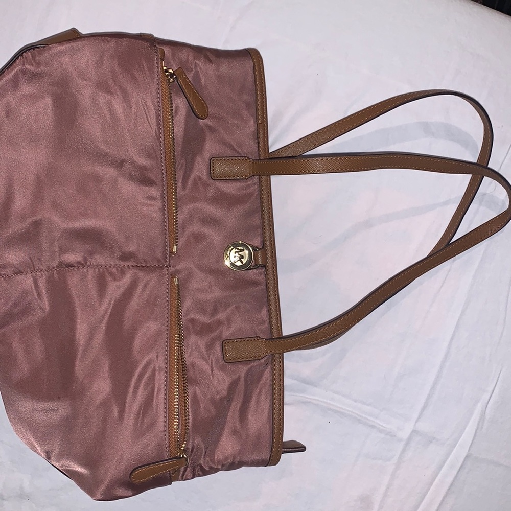 Michael Kors Handbag for the organized!
